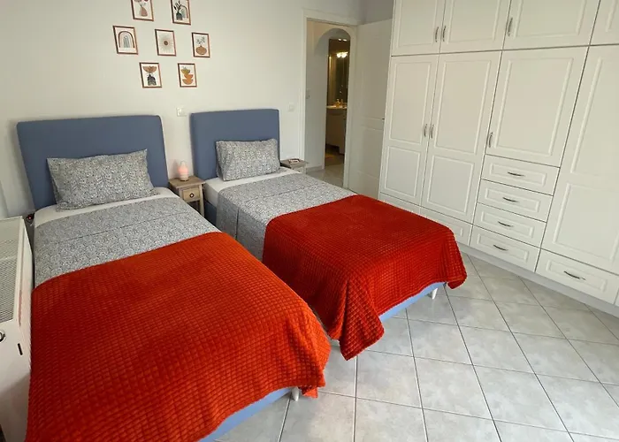 Pearl Of Paralia Apartment